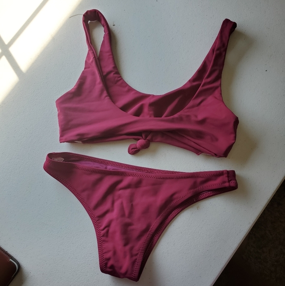 Knot Bikini Set Cheeky bottoms burgundy maroon - Picture 3 of 4